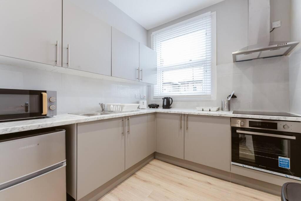 Stylish Kitchenette In Central London'S Vibrant Holloway District Екстер'єр фото